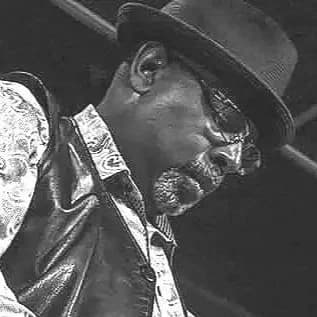 Jr Mack Acoustic