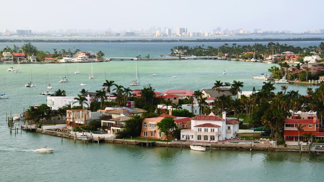 City Tour—Islands of Biscayne Bay Sunset Cruise