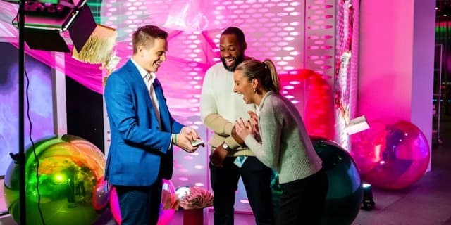 Jake Strong’s Magic Show